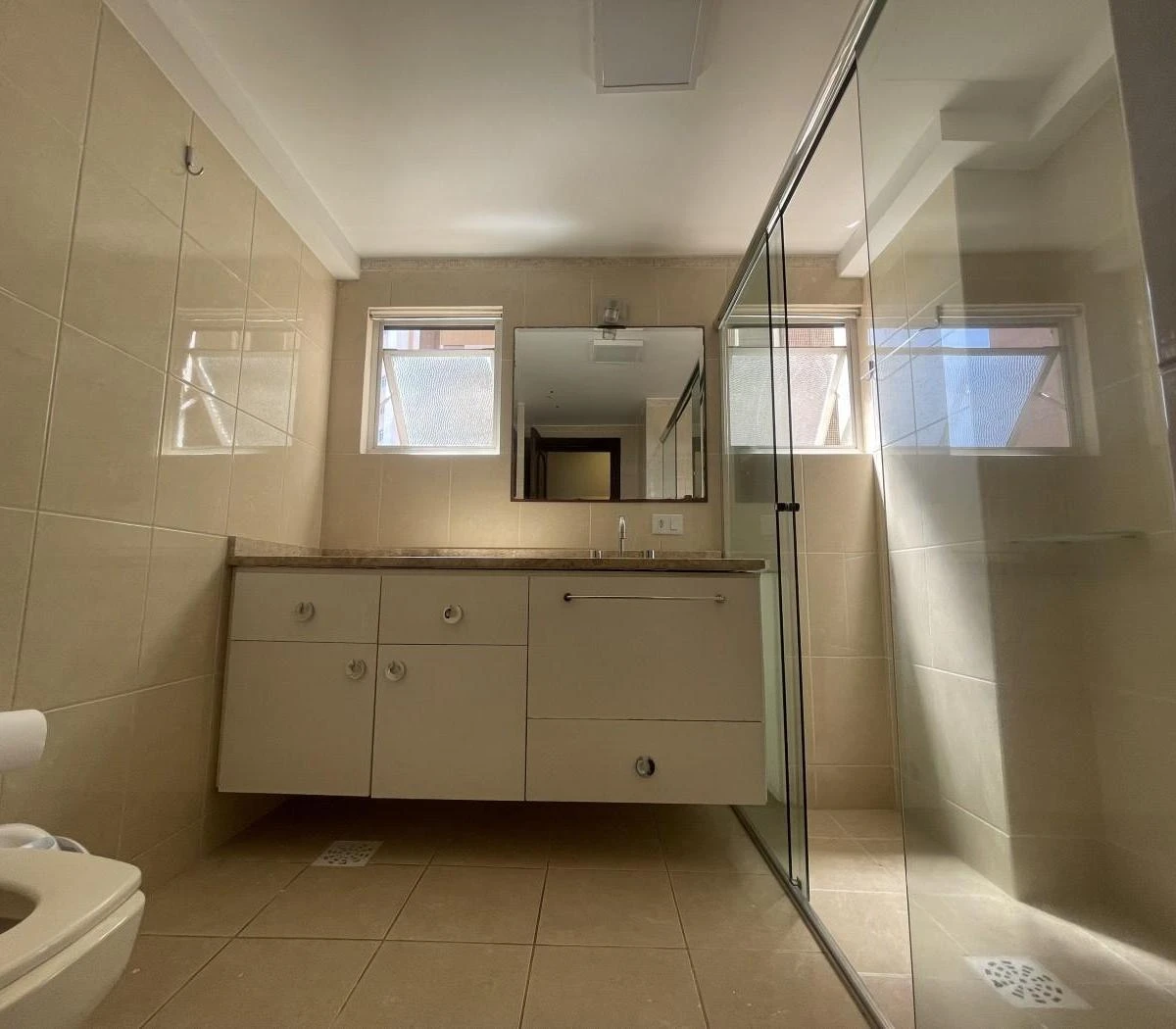 Furnished apartment, 148 m², with a washing machine — photo 44