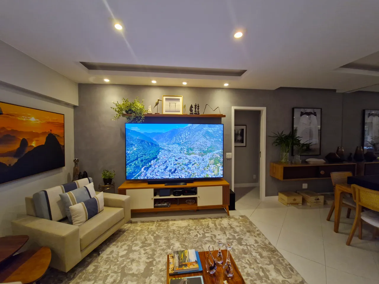 Apartamento com 4 quartos e 4 banheiros — photo 2