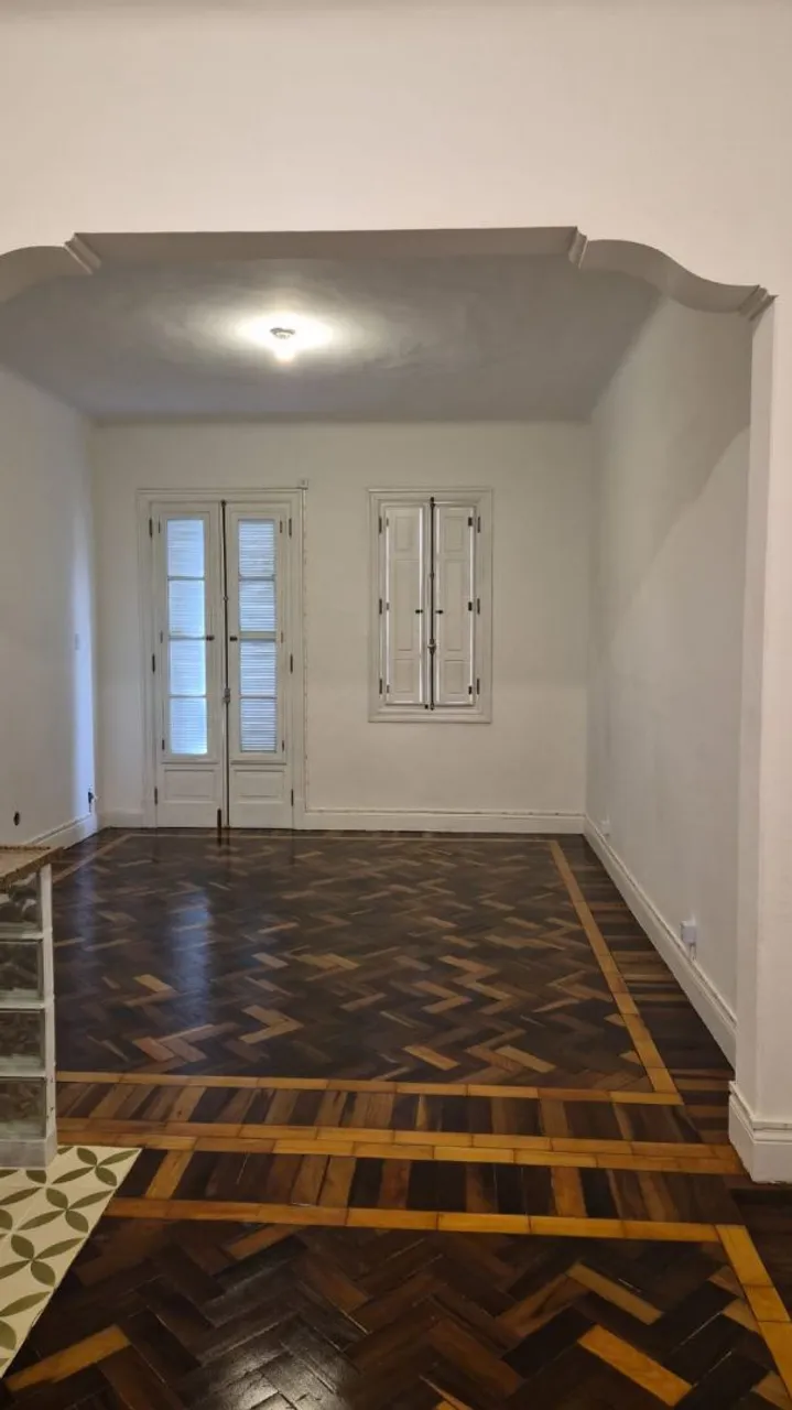 Studio, 37 m², with wood or laminate floors