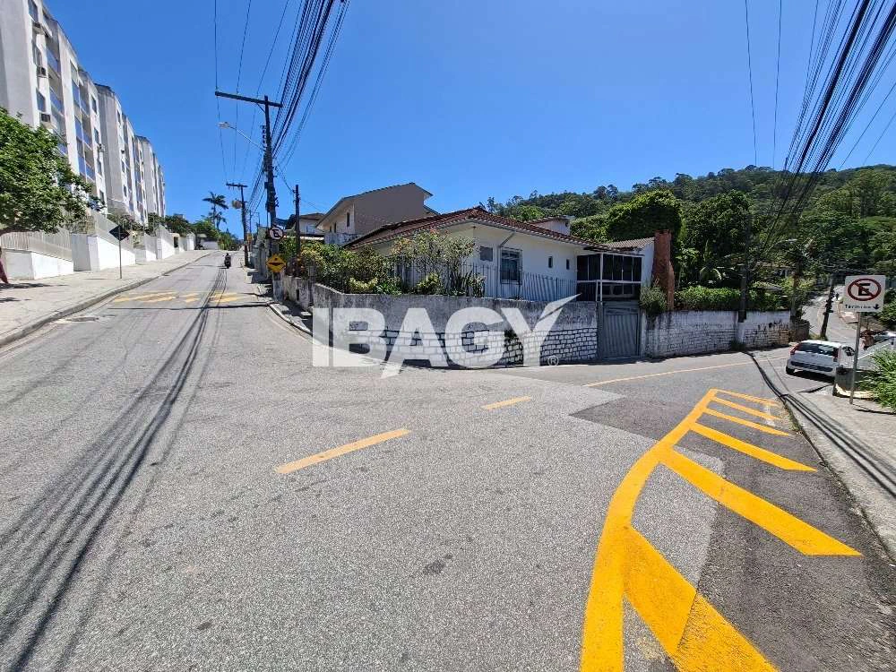 Вид на горы и 1 спальня: квартира 47 м² — photo 27