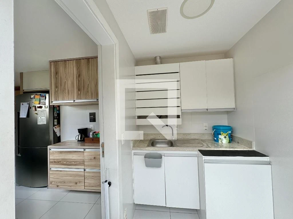 138 m² house with a home office and a walk-in closet — photo 18