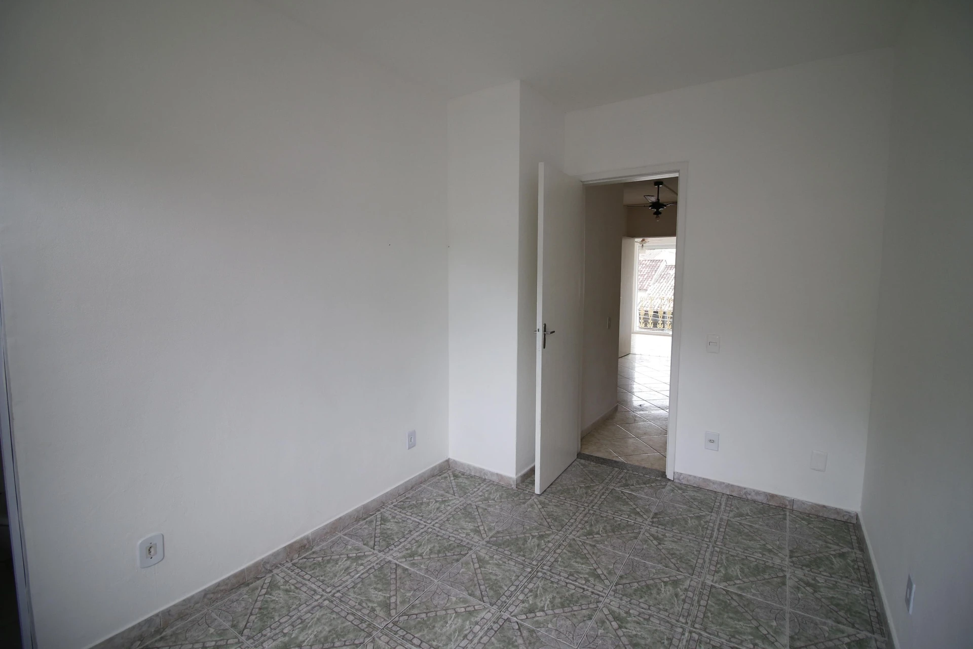 Квартира: 2 спальни, обе со своей ванной, 70 м² — photo 9
