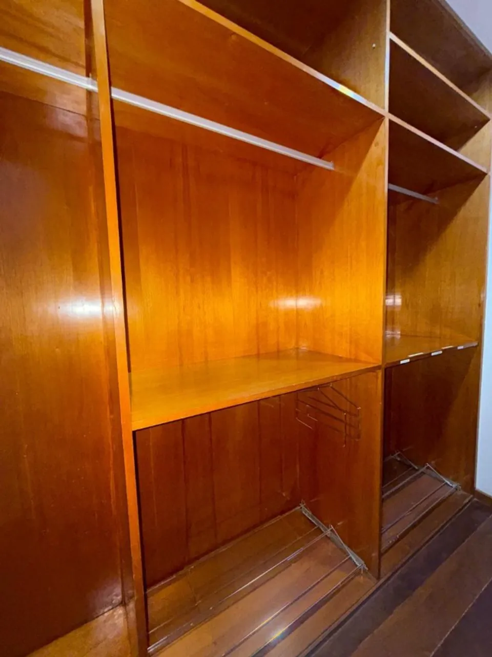 Apartamento com 4 quartos e 5 banheiros e sacada — photo 19
