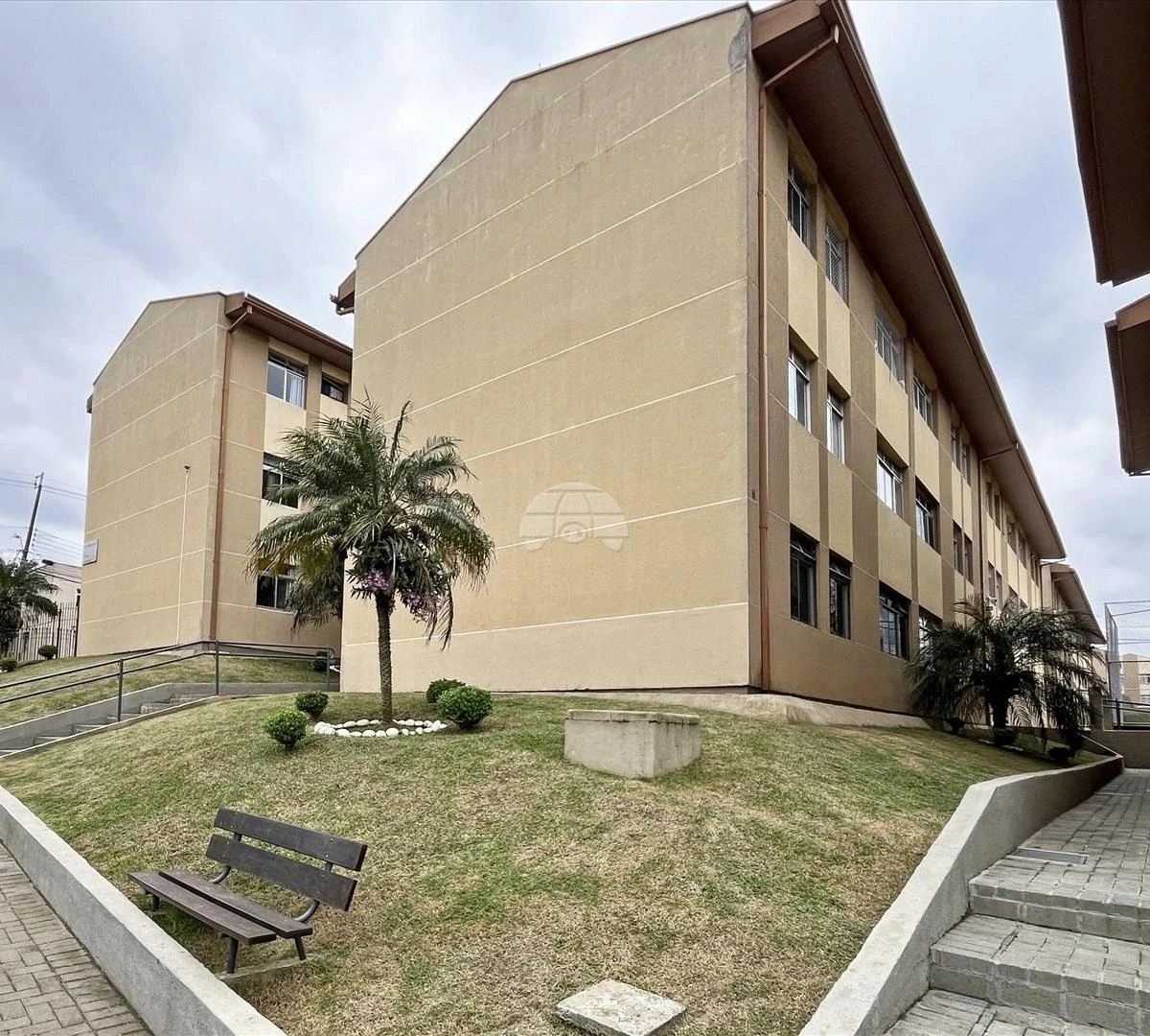 Apartamento com piso de madeira ou laminado, Campo Comprido — photo 16