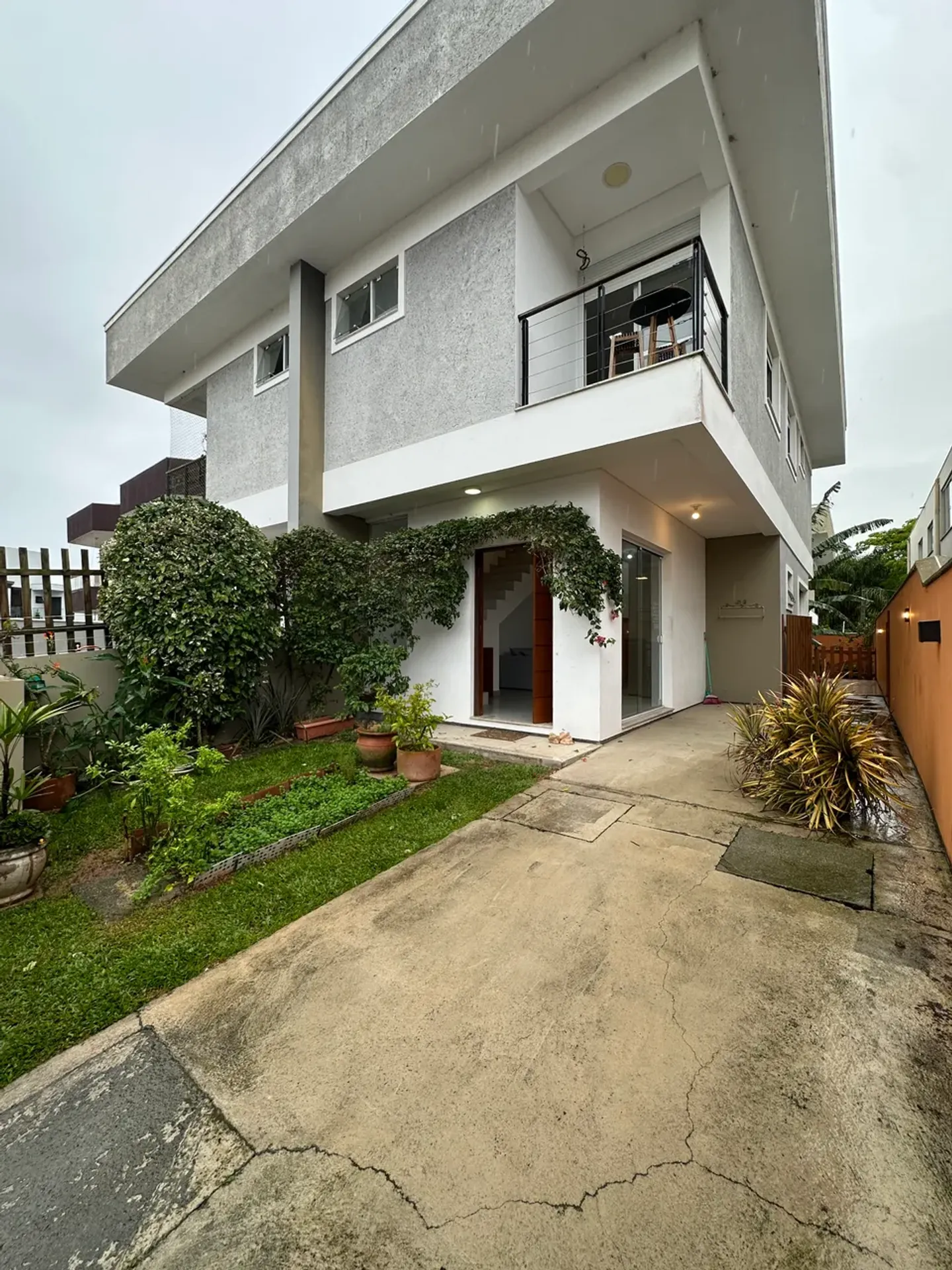 3-bedroom house with a private BBQ — photo 33