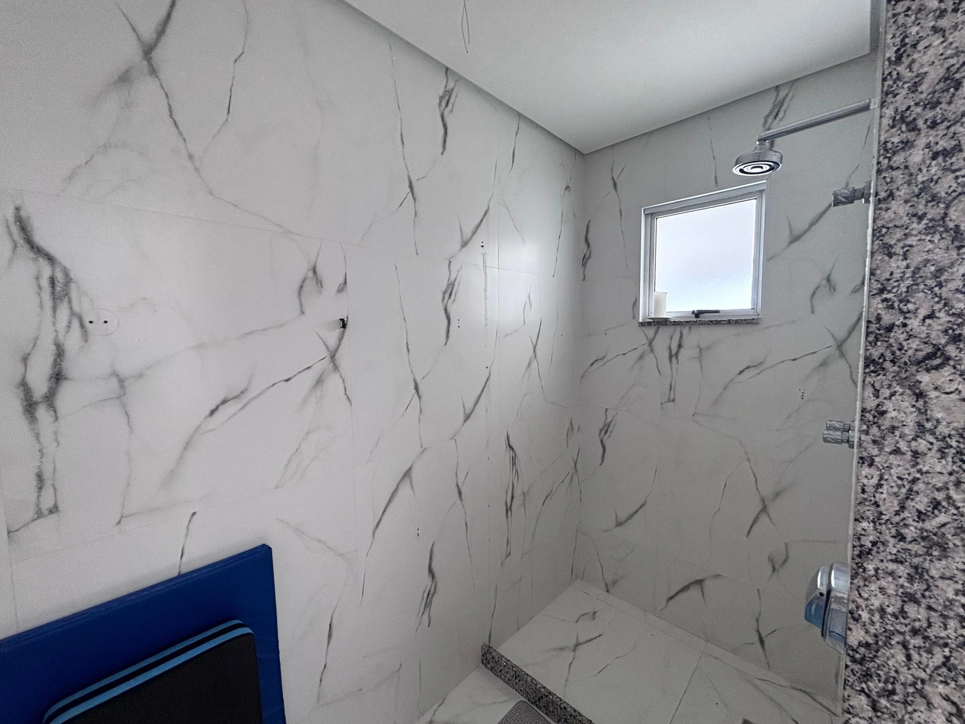 Apartamento mobiliado com 4 quartos e 4 banheiros — photo 52