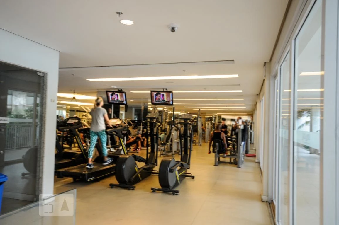 Apartamento de 2 quartos com piscina ao ar livre no condomínio — photo 47