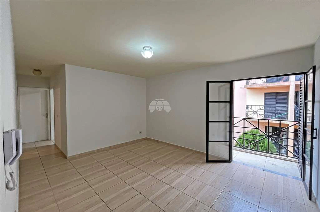 3-bedroom apartment with a balcony, 64 m²