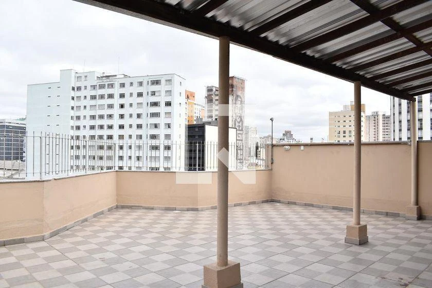 Furnished studio with 1 bedroom and a balcony — photo 23