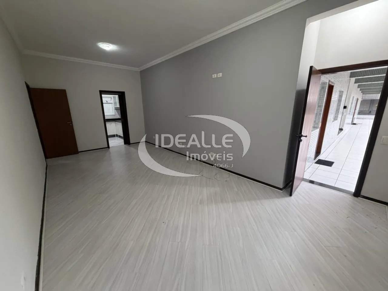 80 m² rental apartment with 2 bedrooms and suite — photo 4