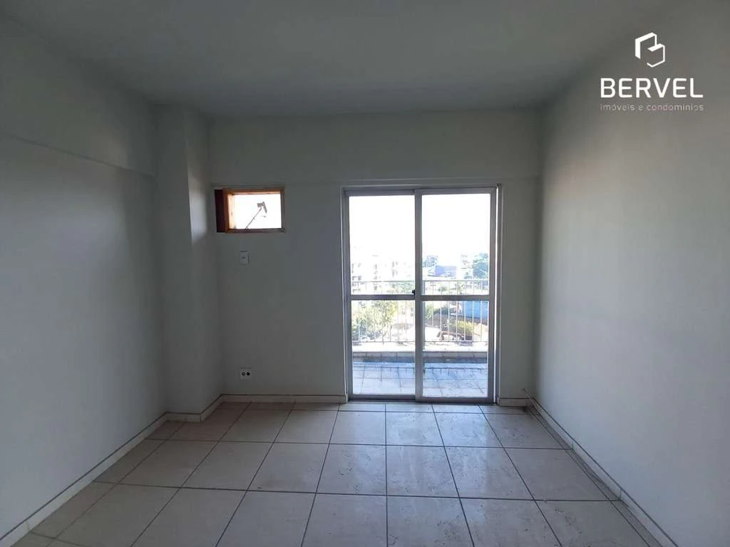 2-bedroom apartment with balcony and 84 m² — photo 10