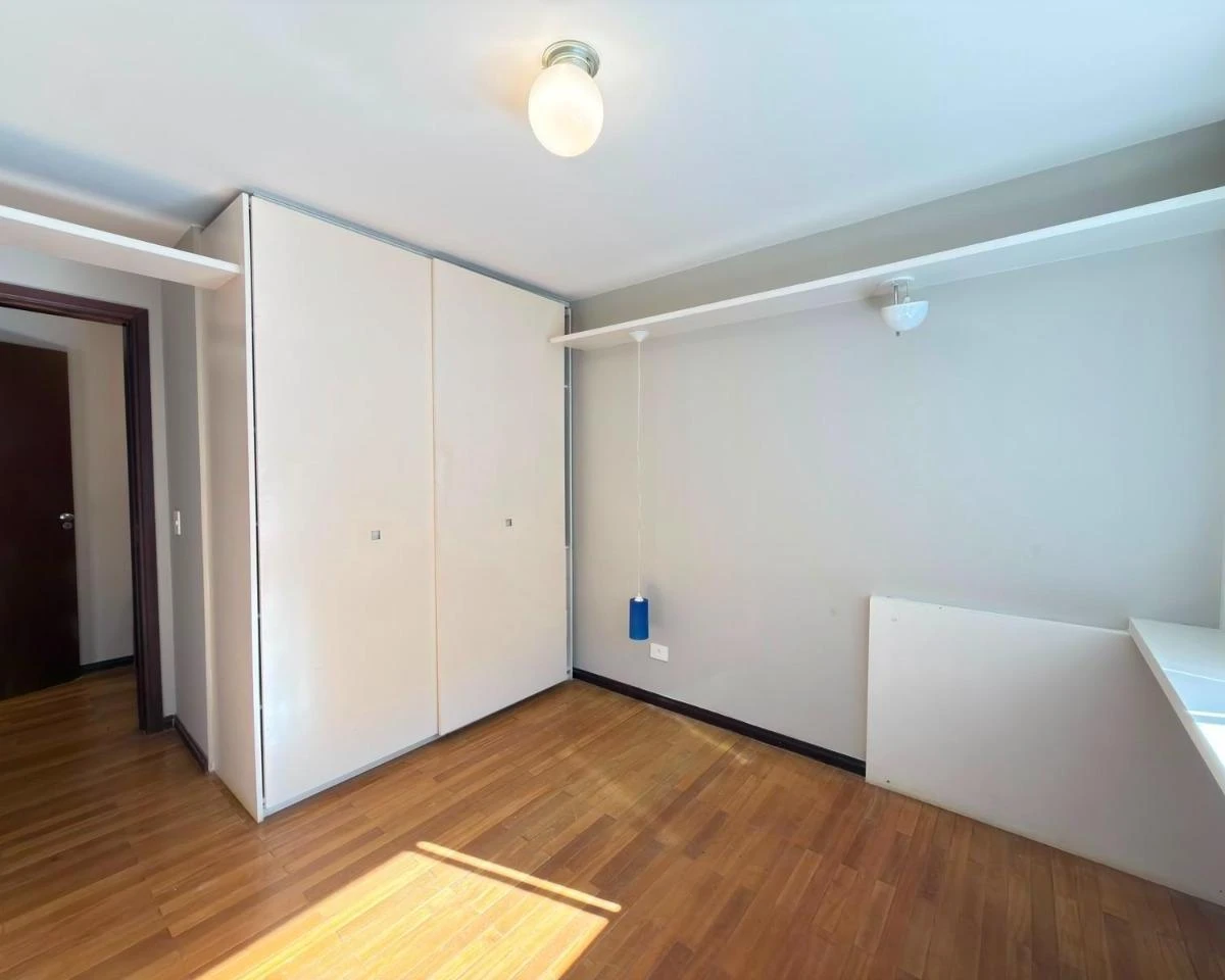 Будинок з 3 спальнями та 4 паркомісцями, відкрита кухня — photo 22
