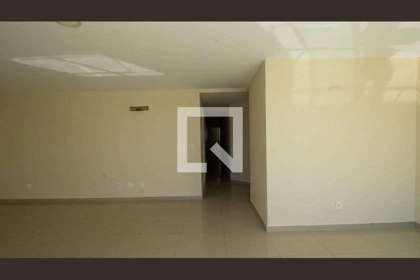 Penthouse with 3 en-suite bedrooms and 350 m², 4 parking — photo 28