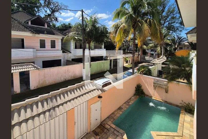 Casa em condomínio com 4 suítes e 220 m² — photo 5