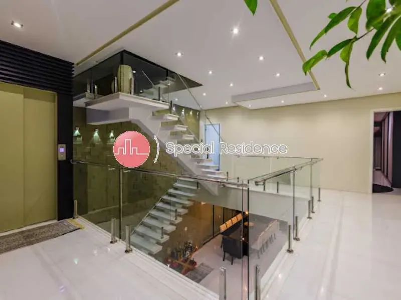 Furnished triplex house with 3 bedrooms and 5 bathrooms — photo 13