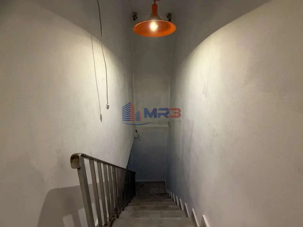 Rental house with 5 bedrooms and 600 m² — photo 25