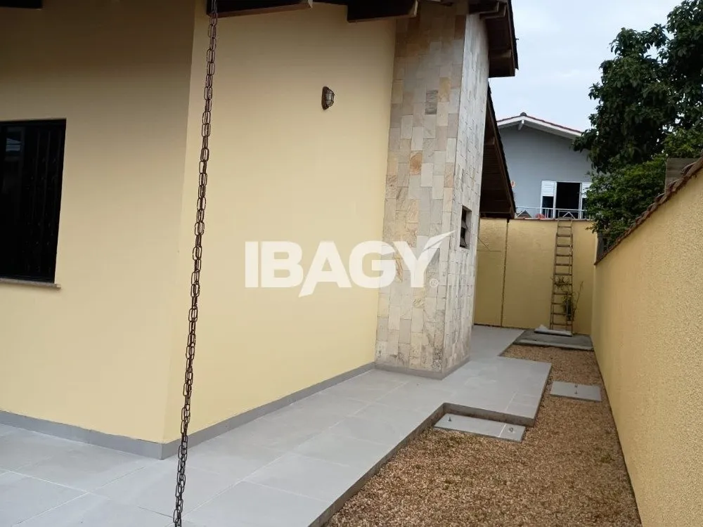 2-bedroom house with a grill on the balcony — photo 20