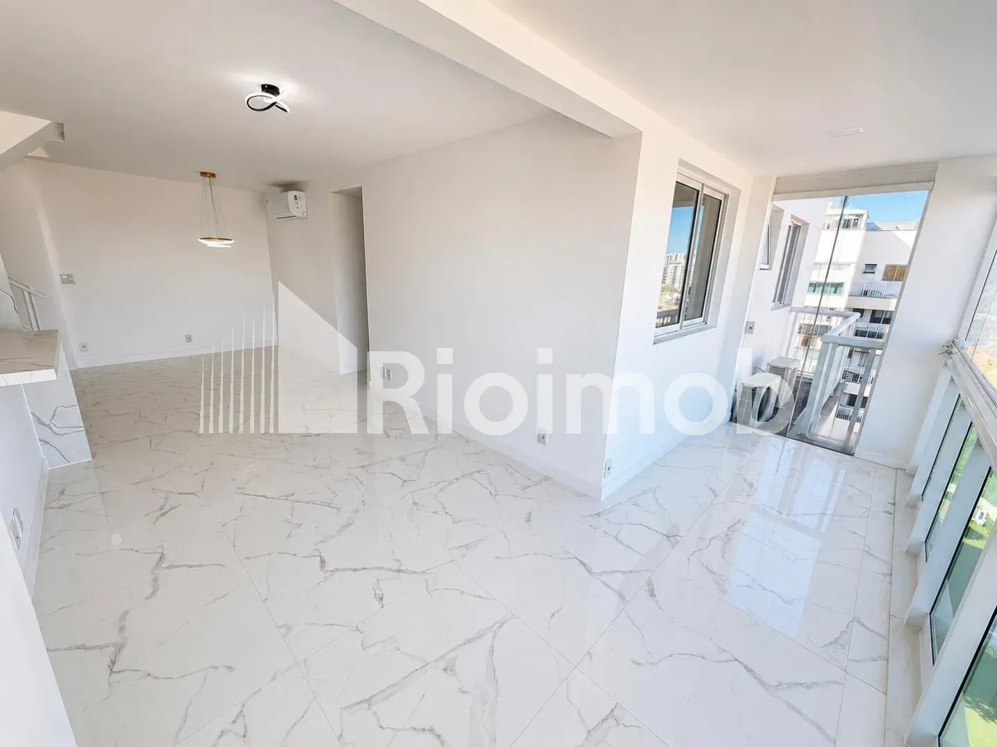 Apartamento com cozinha integrada e 4 quartos — photo 3