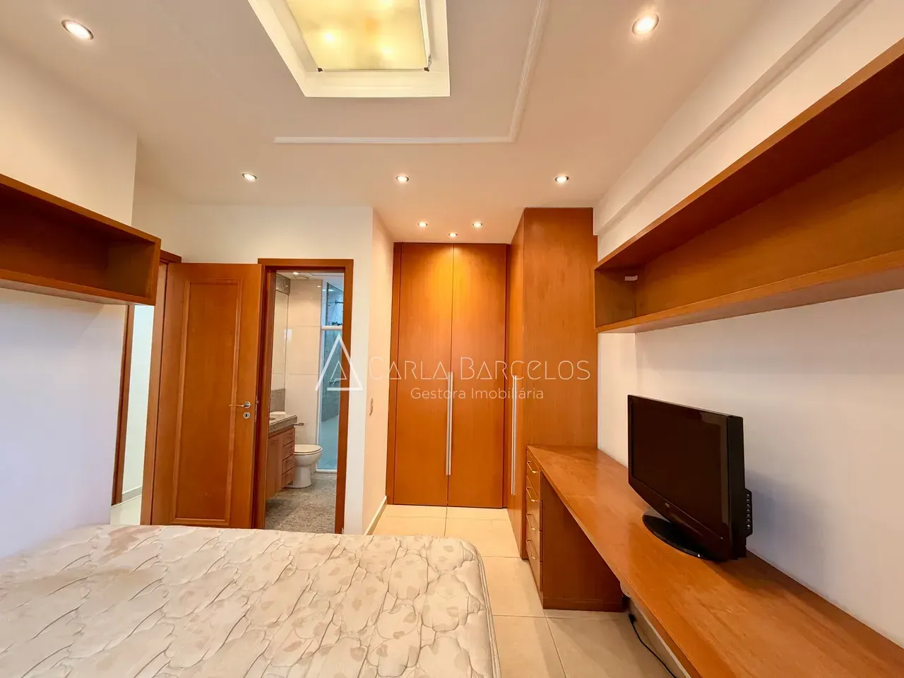 Apartment with 4 suites and 5 bathrooms, 3 parking spots — photo 3