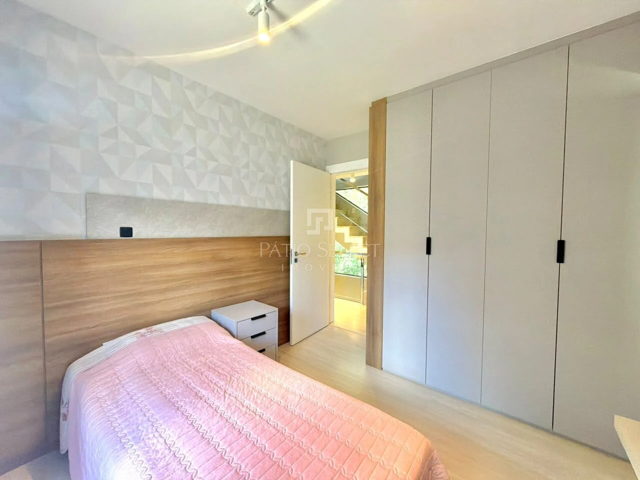 Casa com espaço de home office, Santa Felicidade — photo 2