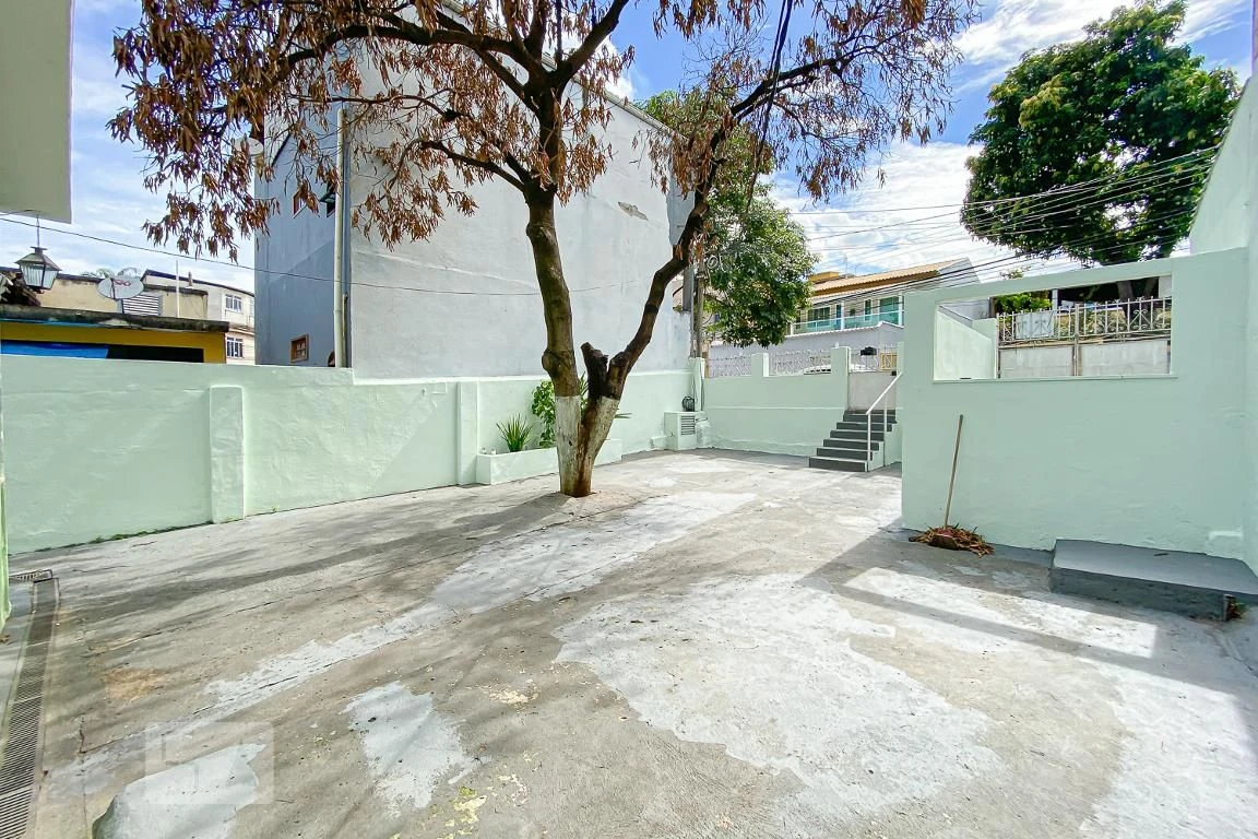 Rental house with 2 bedrooms and 1 bathroom — photo 12