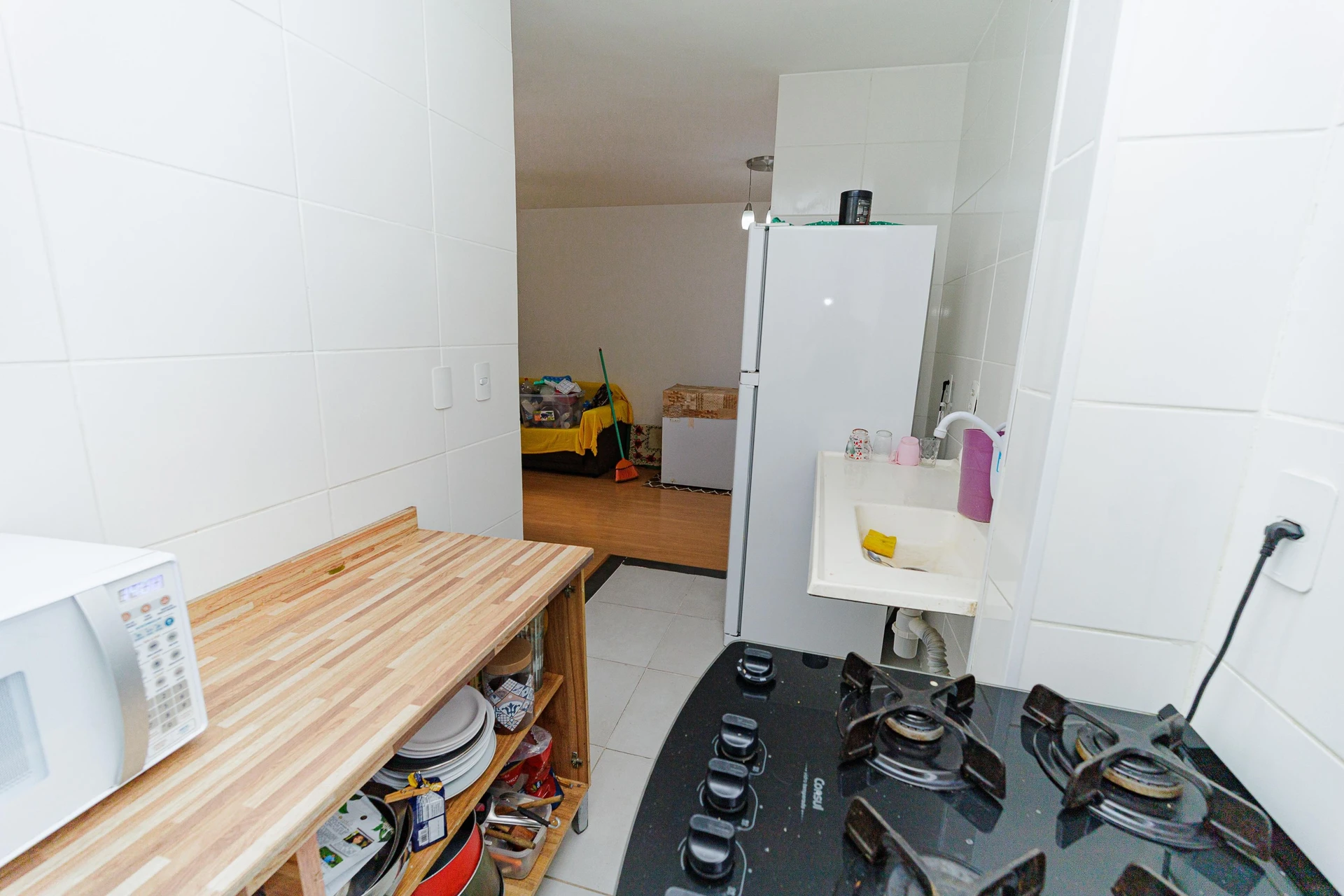 Glass-enclosed balcony in a 2-bedroom apartment, 44 m² — photo 4