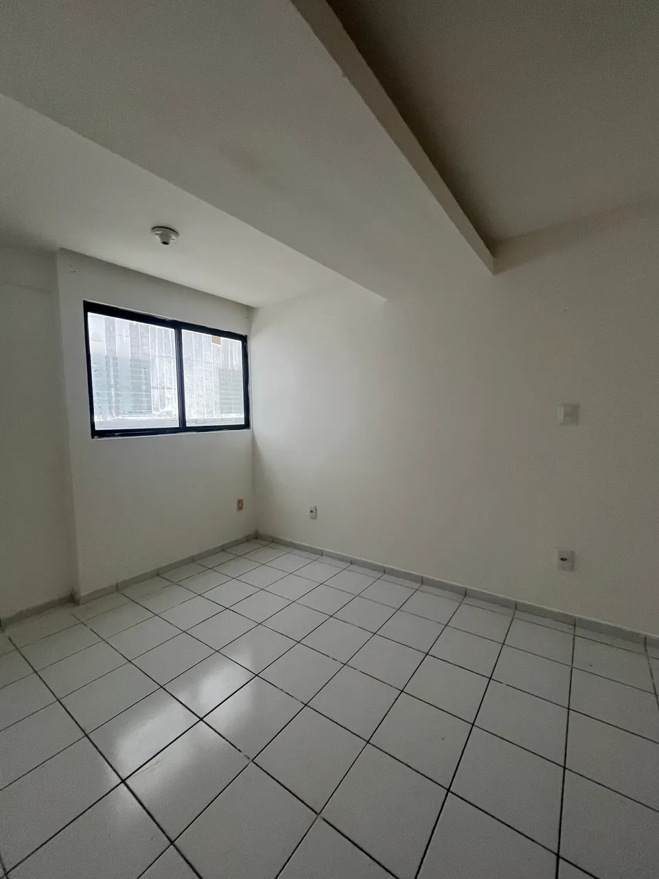 Apartment with open-plan kitchen and 2 bedrooms and 2 baths — photo 7