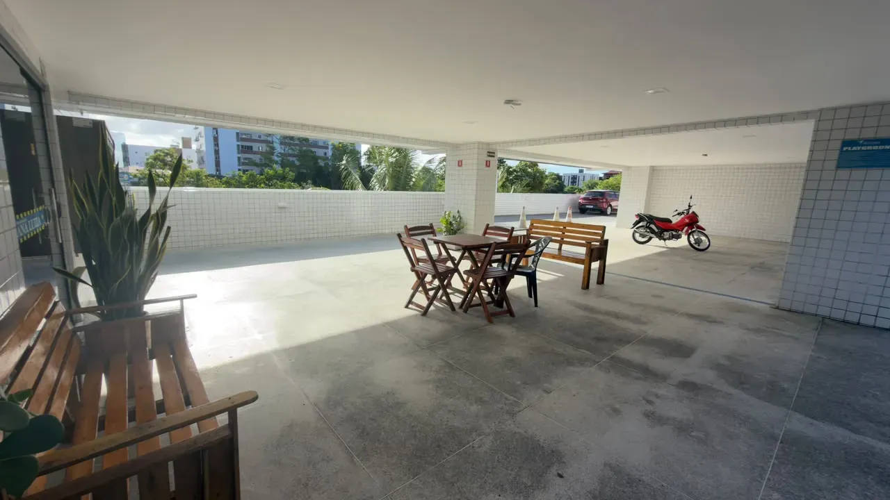 Unfurnished apartment with 2 bedrooms and 2 bathrooms — photo 15