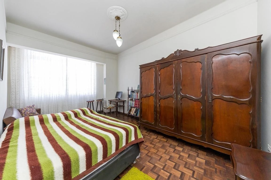 Furnished apartment, 97 m², with a bathtub — photo 10