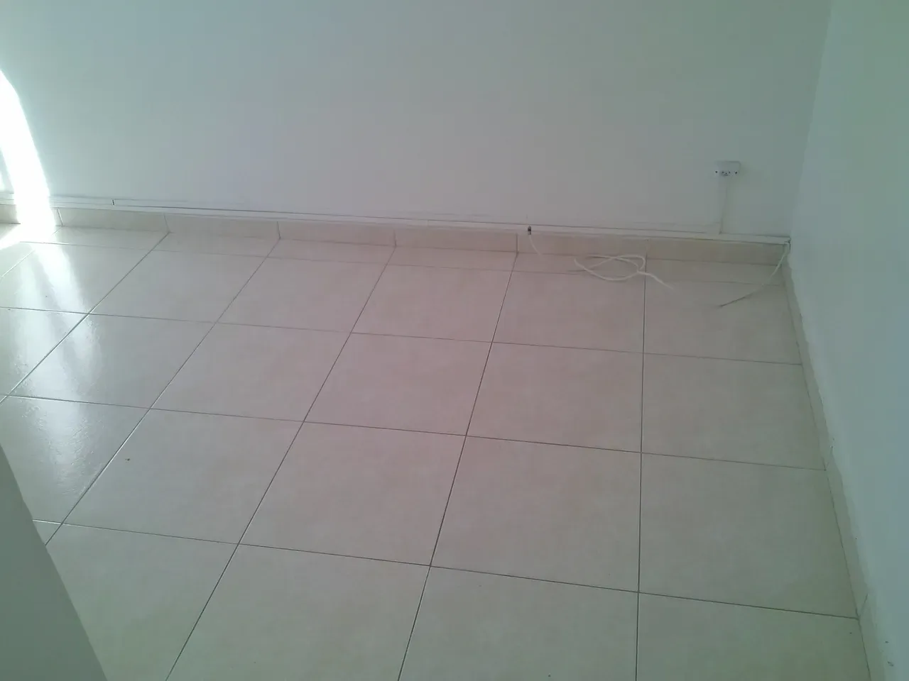 Unfurnished apartment with 2 bedrooms and 1 bathroom — photo 25