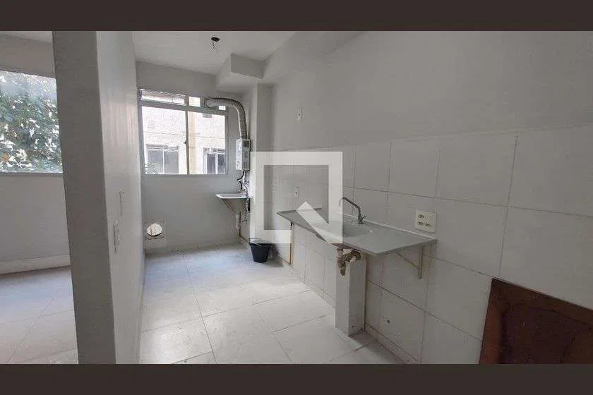Apartamento de 44 m² com 2 quartos, 1 vaga e cozinha separada — photo 9