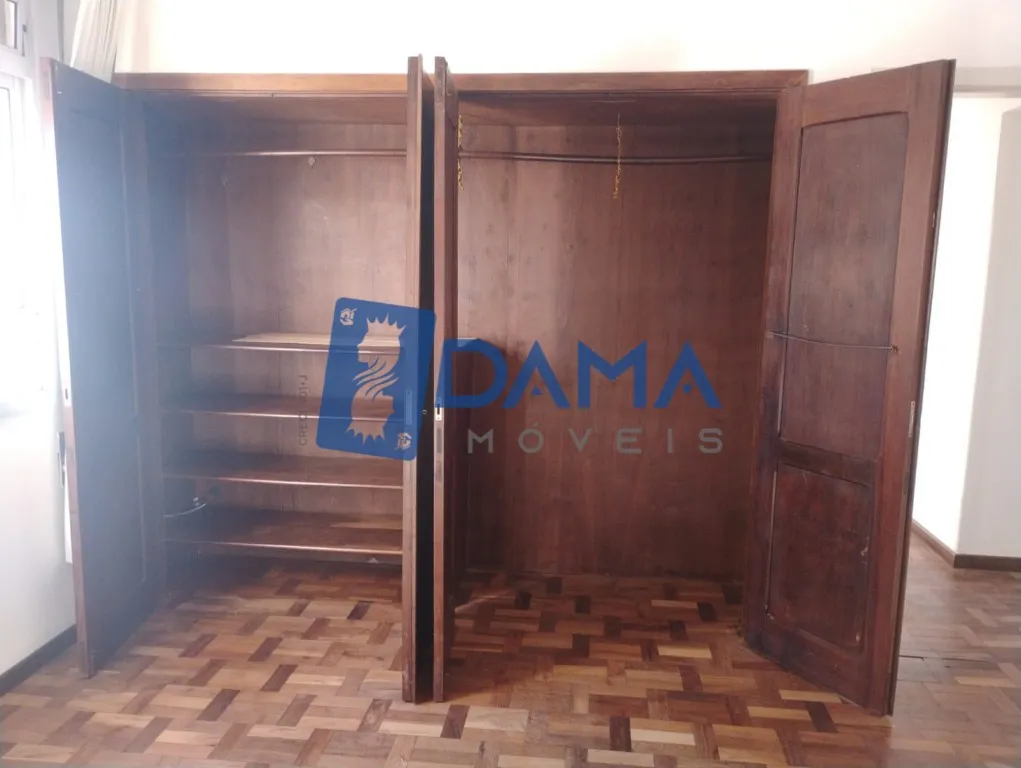 Apartamento com 3 quartos e cozinha fechada de 109 m² — photo 26