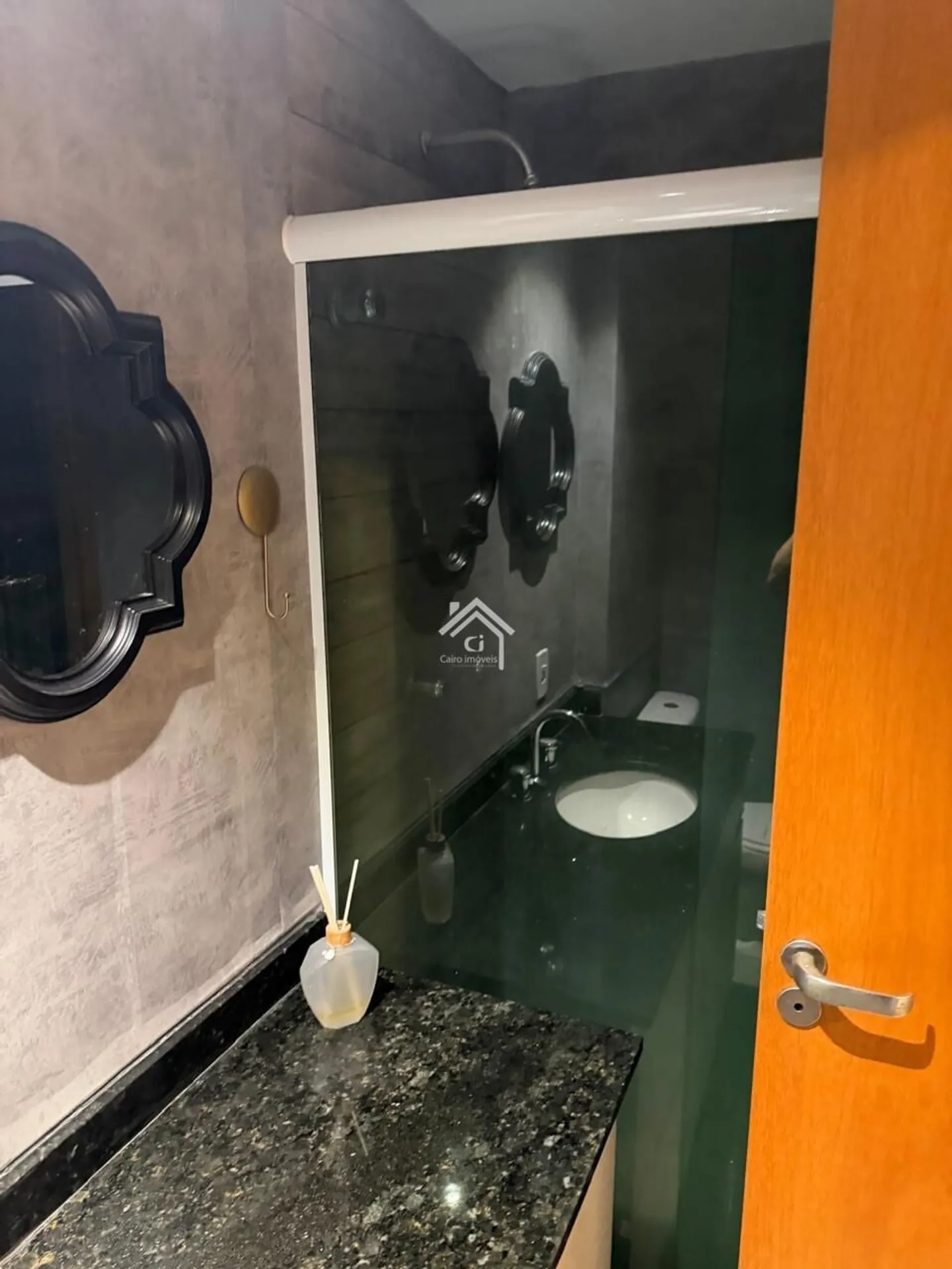 3-bedroom apartment in a building with a sauna — photo 26