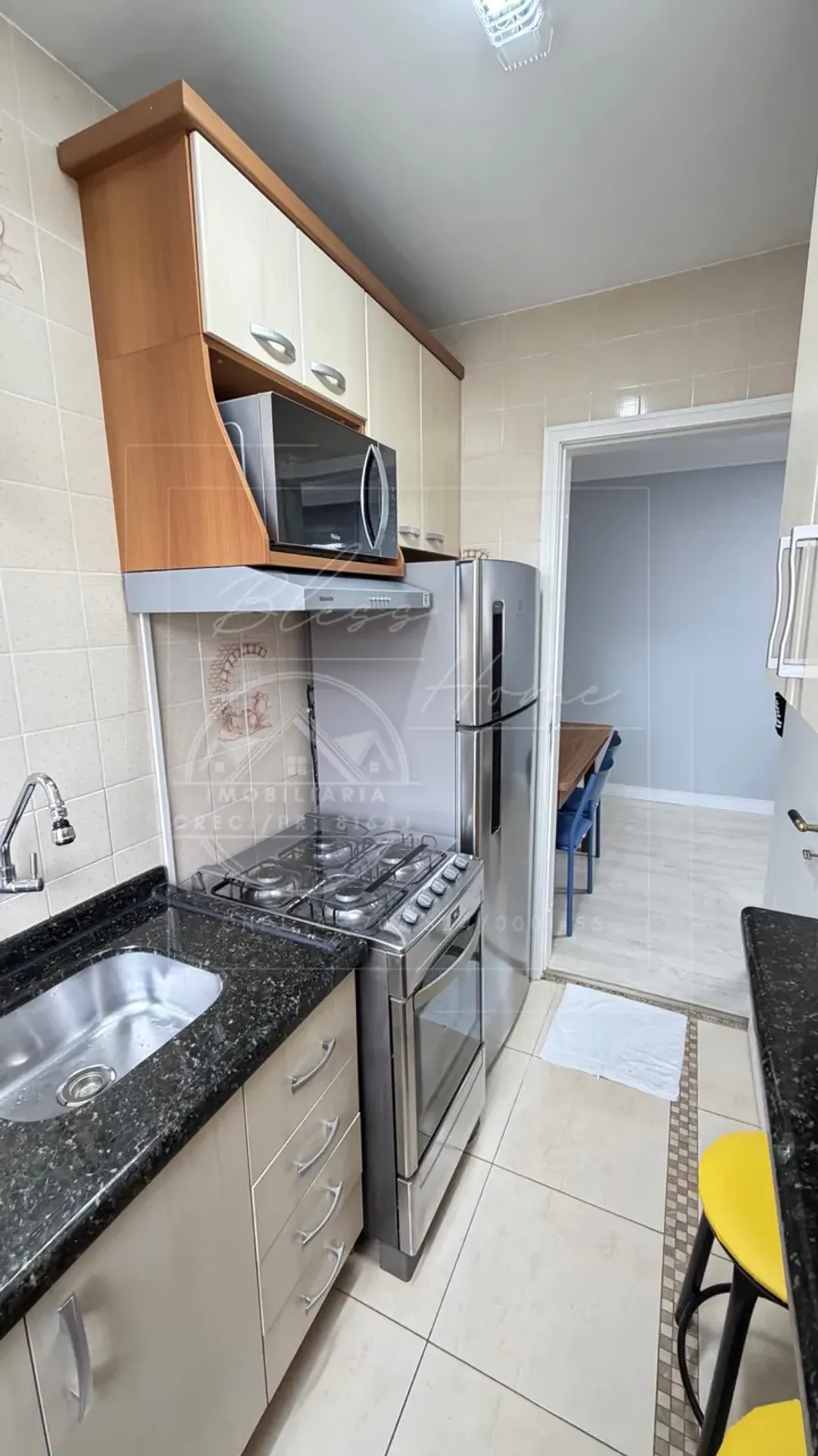 Apartamento mobiliado com armários embutidos no quarto — photo 4