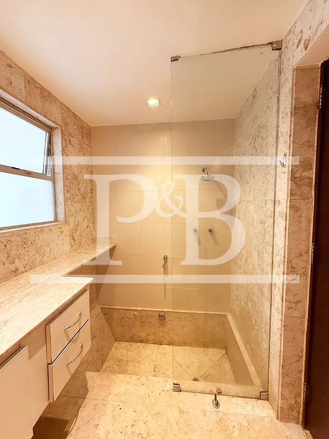 4-bedroom apartment with a walk-in closet in Rio de Janeiro — photo 8