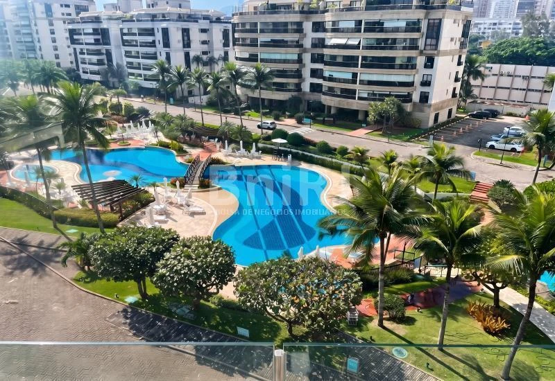 Furnished 190 m² apartment with 4 bedrooms and 4 parking — photo 20