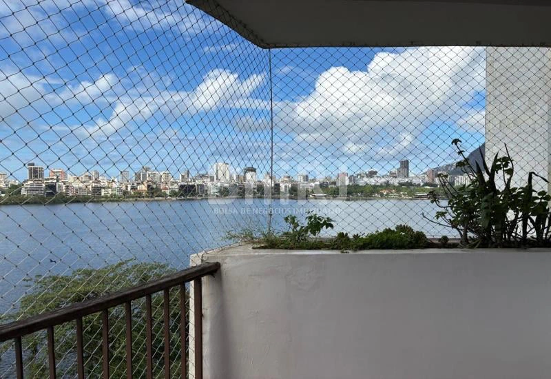 Apartment, 76 m², with a water view — photo 5