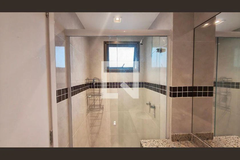Apartamento de 5 quartos com máquina de lavar — photo 36