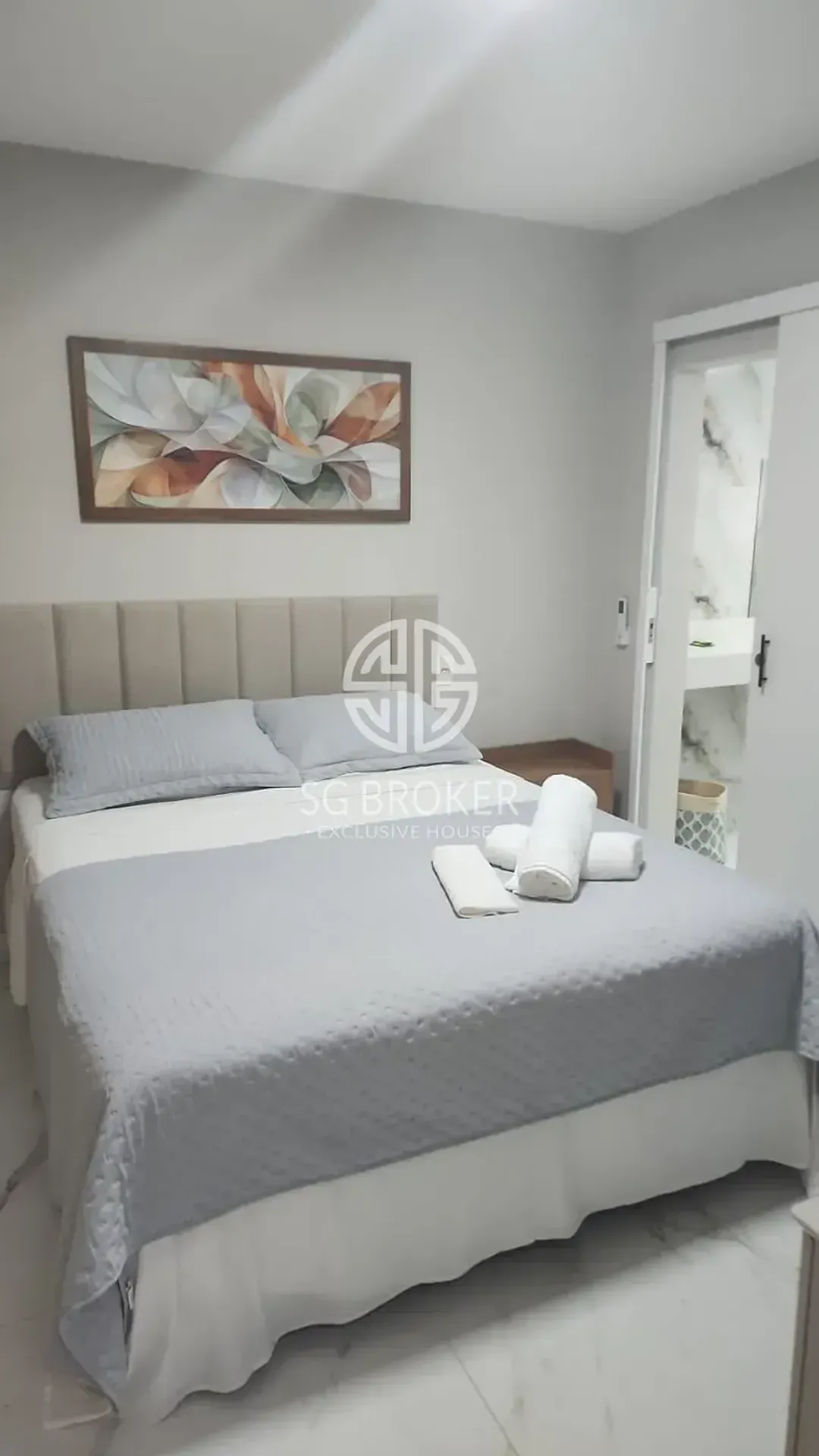 Furnished 2-suite apartment with 70 m² on a high floor — photo 4
