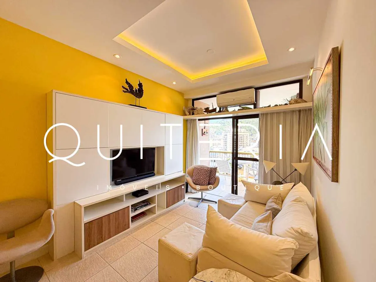 1-bedroom 1-bath apartment with balcony and open-plan kitchen — photo 9