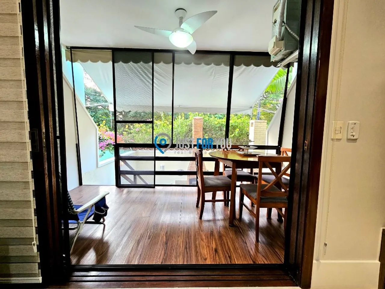Furnished house with 4 bedrooms and 5 bathrooms — photo 12