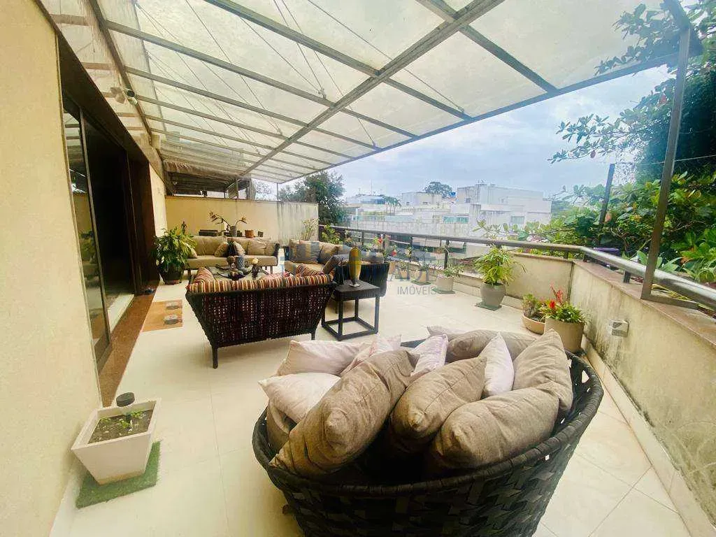 Furnished 4-bedroom apartment with 4 bathrooms — photo 4