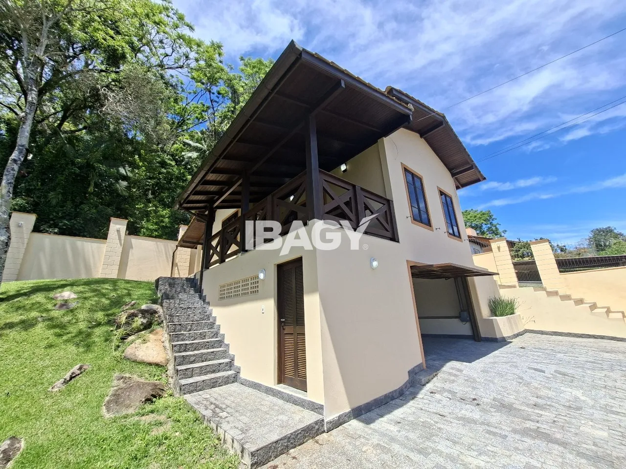 One-bedroom house with a mountain view in Florianópolis