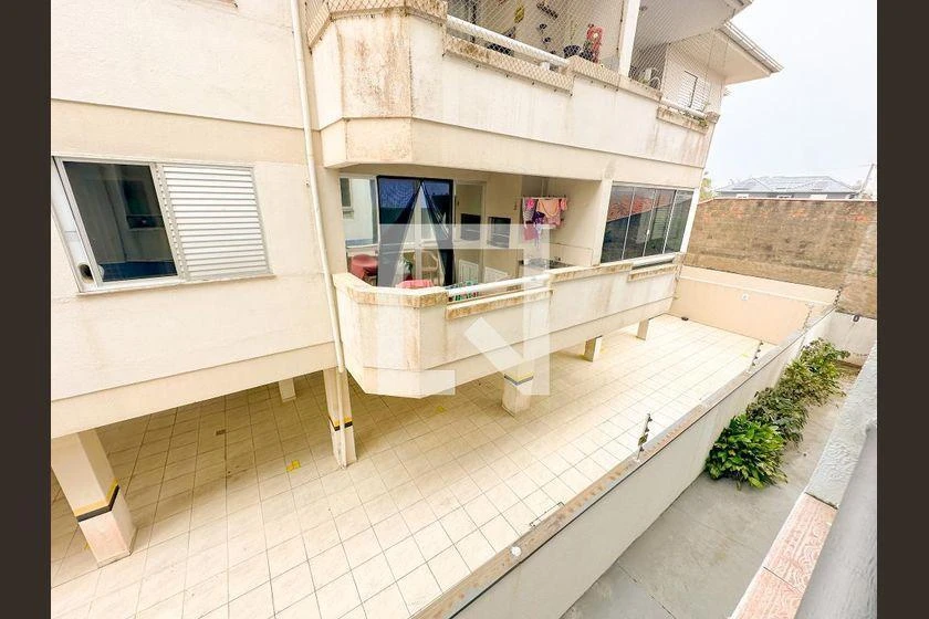 Furnished 94 m² apartment with gas stove kitchen