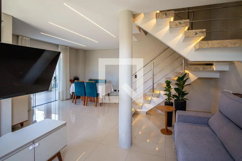 3-bedroom house with a grill on the balcony — photo 33