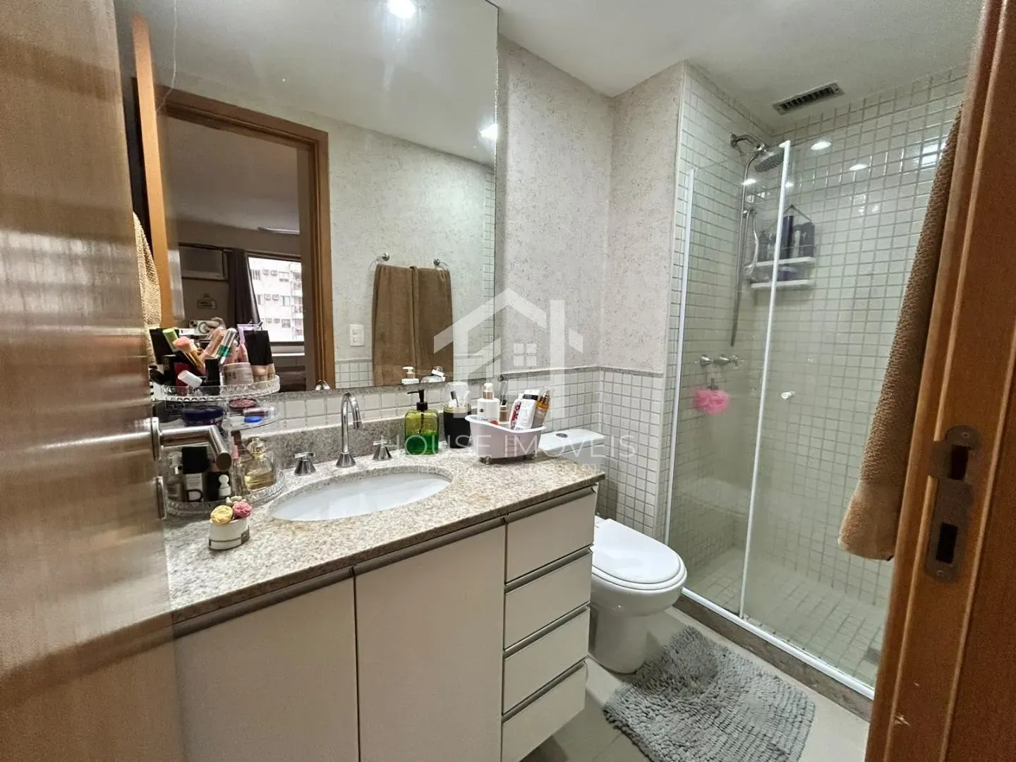 Departamento de 87 m² con lavadora y espacio de home office — photo 9