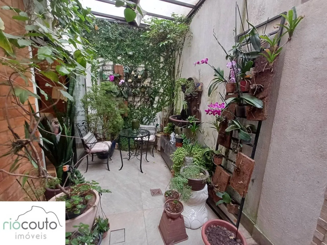 One-bedroom apartment with a home office in Rio de Janeiro — photo 15