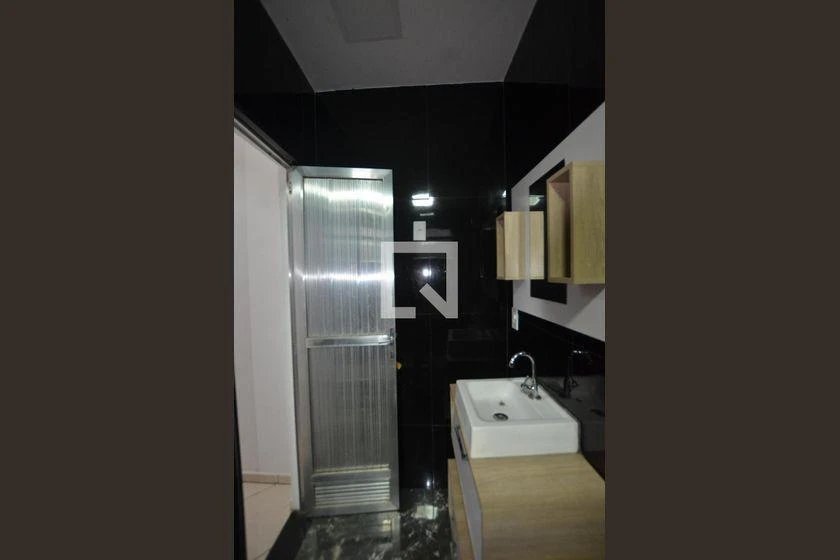 Casa de 81 m² e 1 quarto, Vaz Lobo — photo 21