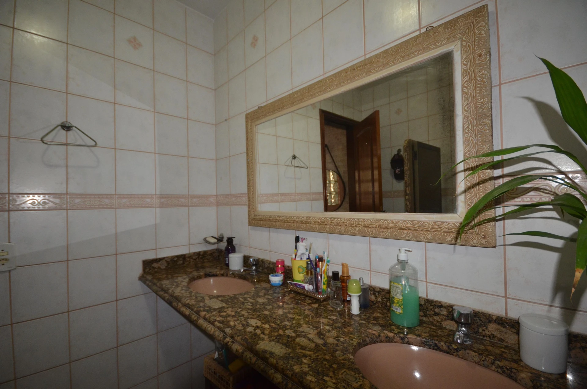 Furnished house with 7 bedrooms and 7 bathrooms — photo 72