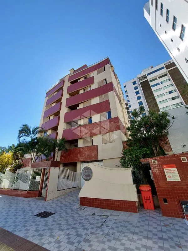 Departamento de 80 m² con lavadora y espacio de home office — photo 8